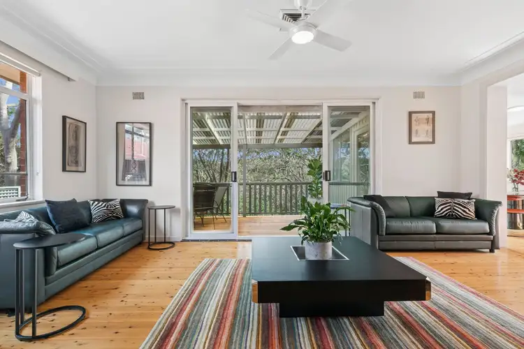 19 Valleyview Crescent, Greenwich NSW 2065