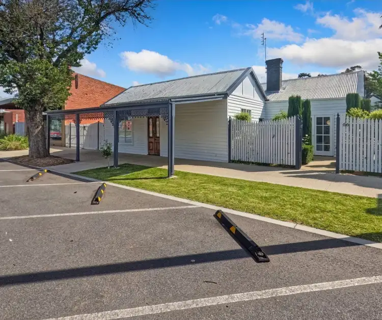 56 High Street, Wedderburn VIC 3518