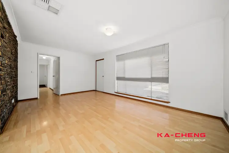 Seventh view of Homely semi-detached listing, 130A Dellar Road, Maddington WA 6109