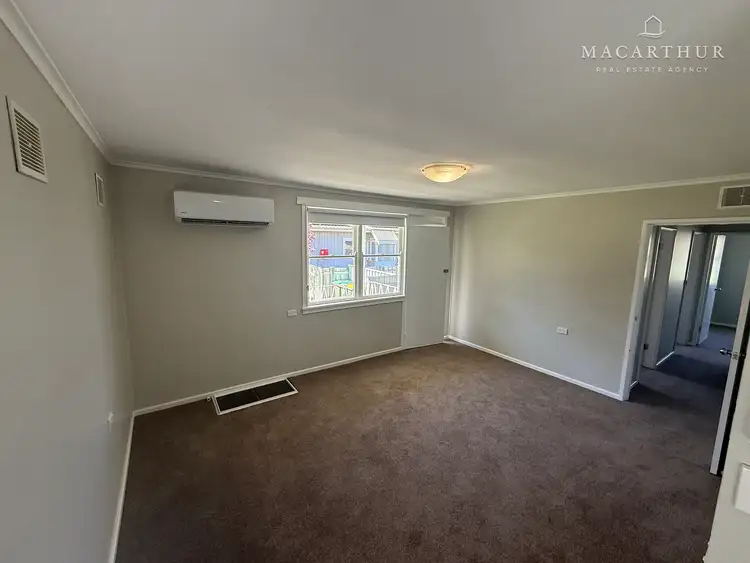8 Madang Street, Ashmont NSW 2650