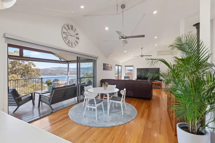 10 Warn Close, Merimbula NSW 2548