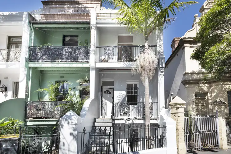 2/592 Crown Street, Surry Hills NSW 2010