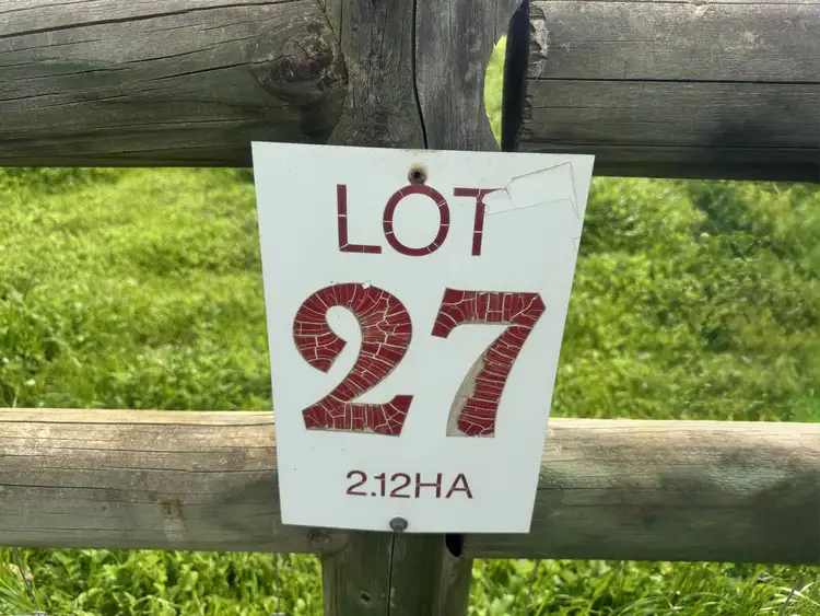 LOT 27 Charlton Road, Wandering WA 6308
