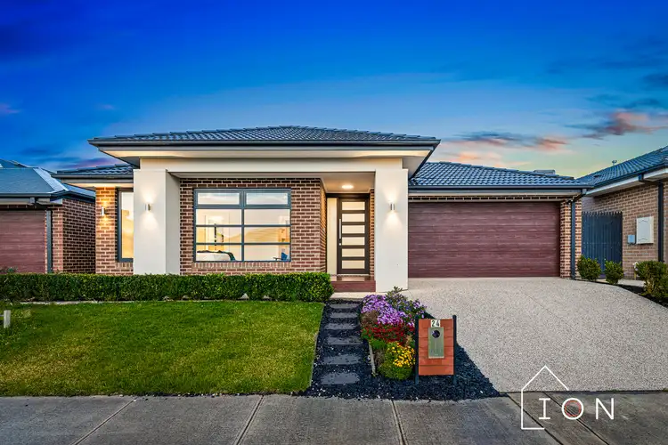 24 Powlett Drive, Clyde VIC 3978