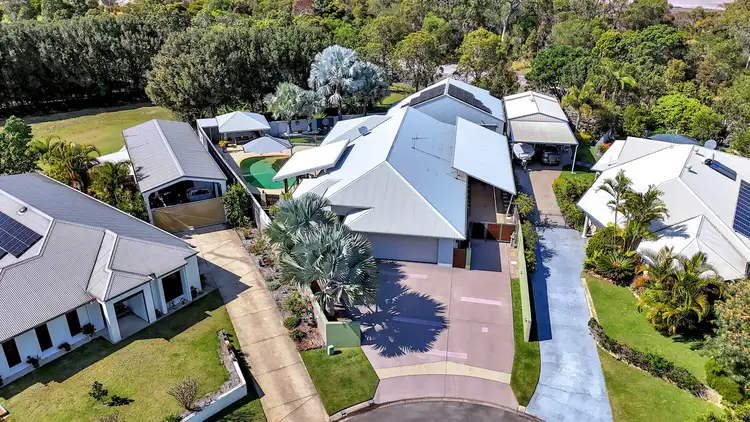11 Lucas Drive, Burrum Heads QLD 4659