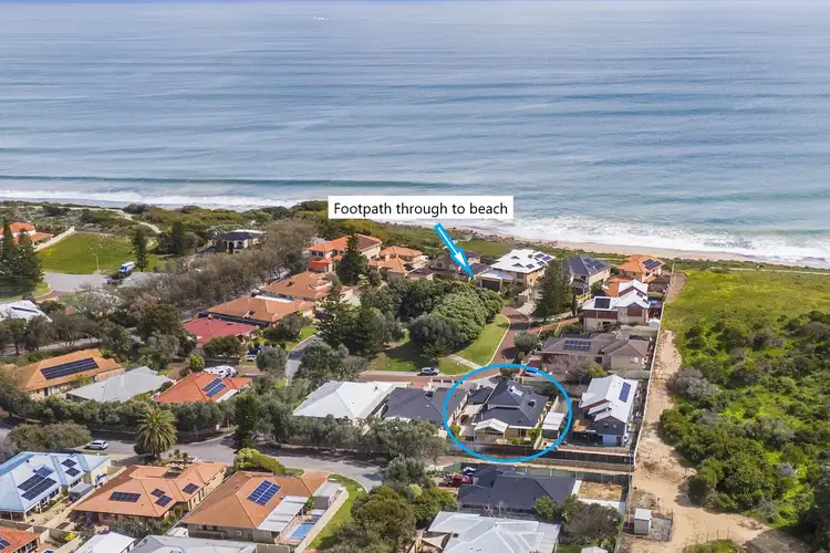 Second view of Homely house listing, 5 Magnetic Square, Halls Head WA 6210