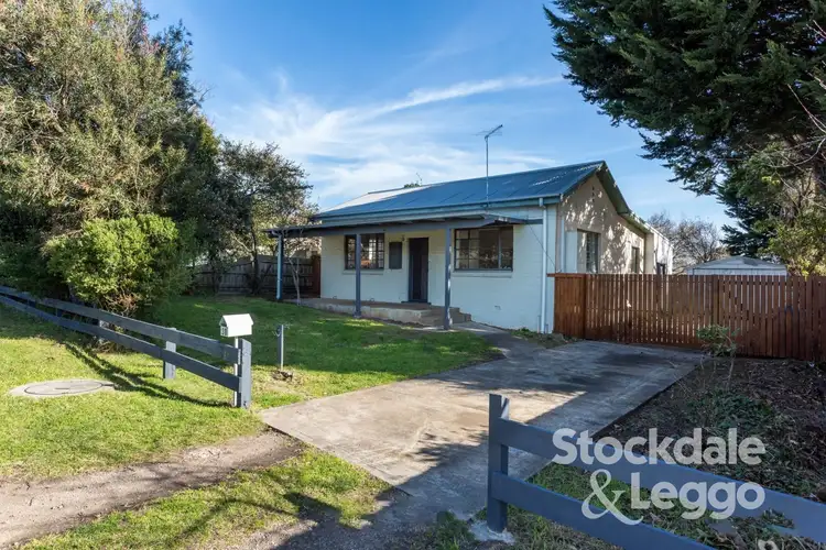 38 Whitehead Grove, Rosebud VIC 3939