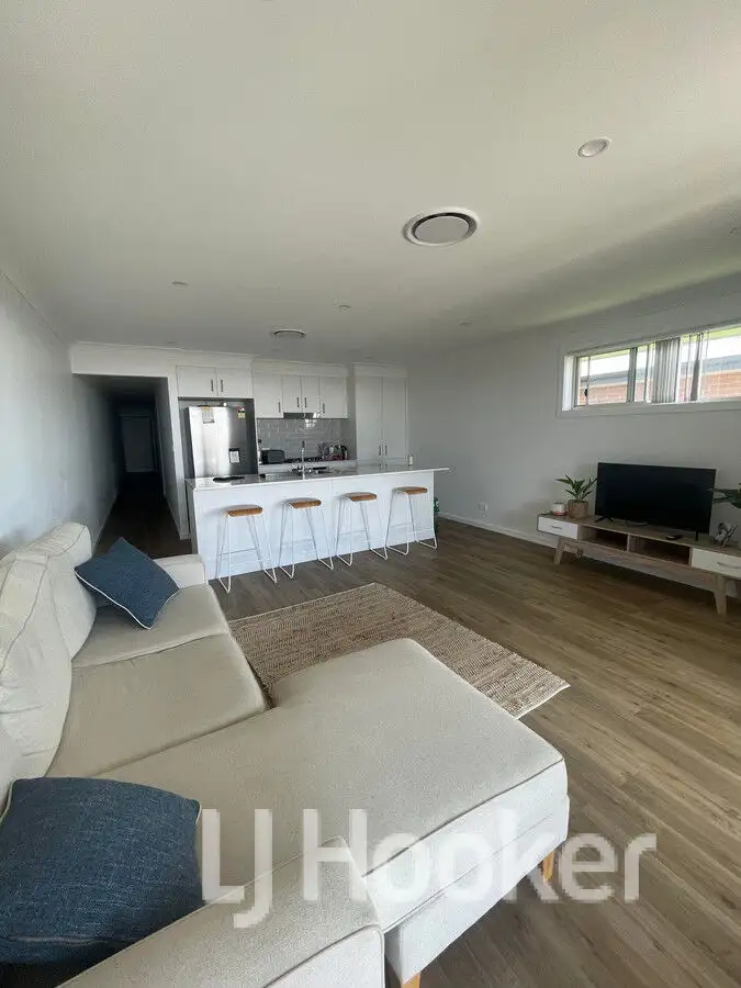 Second view of Homely semi-detached listing, 1/5 Sand Drift Way, Vincentia NSW 2540
