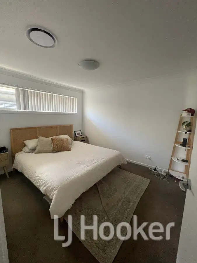 Fourth view of Homely semi-detached listing, 1/5 Sand Drift Way, Vincentia NSW 2540