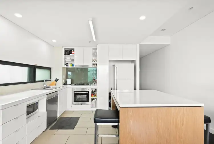 Third view of Homely apartment listing, 904/107 Astor Terrace, Spring Hill QLD 4000