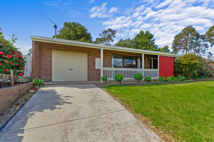 16 Hardie Street, Lakes Entrance VIC 3909