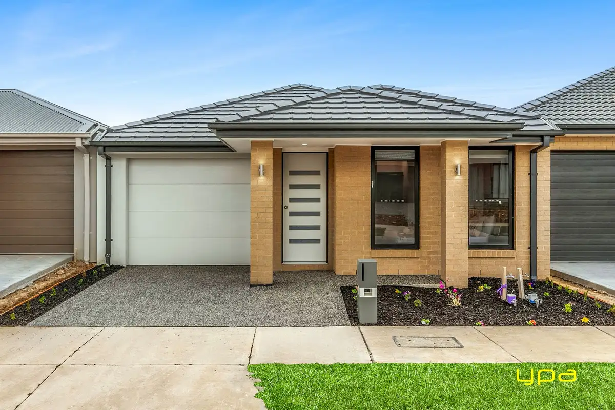 Main view of Homely house listing, 11 Native Ridge, Pakenham VIC 3810