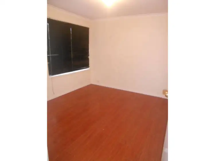 Fifth view of Homely unit listing, 2/5 Amarina Close, Meadow Heights VIC 3048