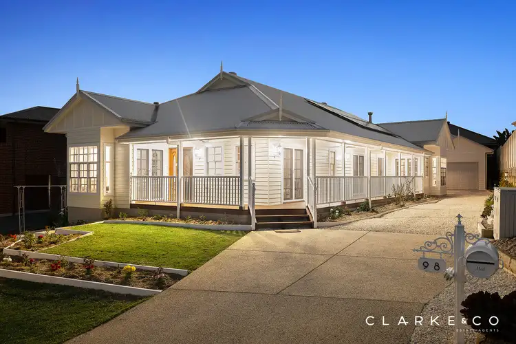 98 Redwood Drive, Gillieston Heights NSW 2321