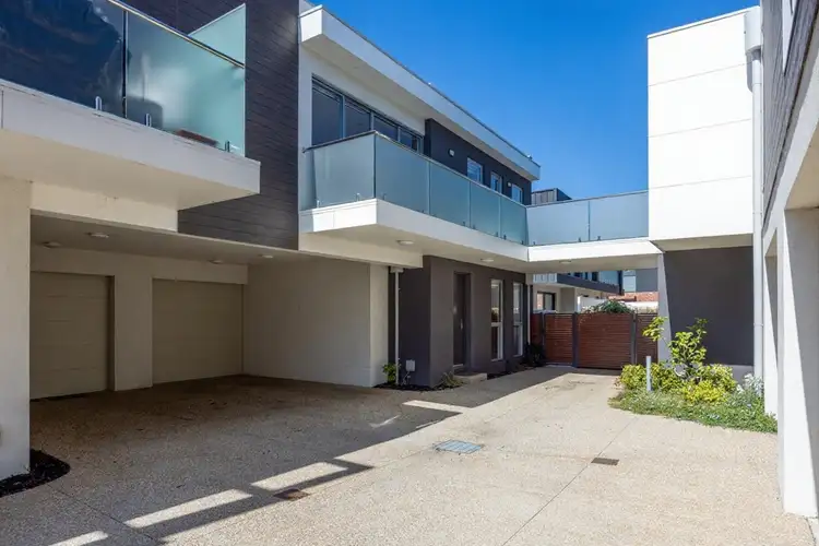 2A Pengana Street