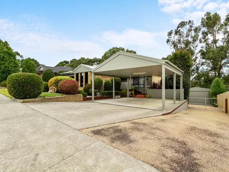 28 Redenbach Court, Swan Reach VIC 3903