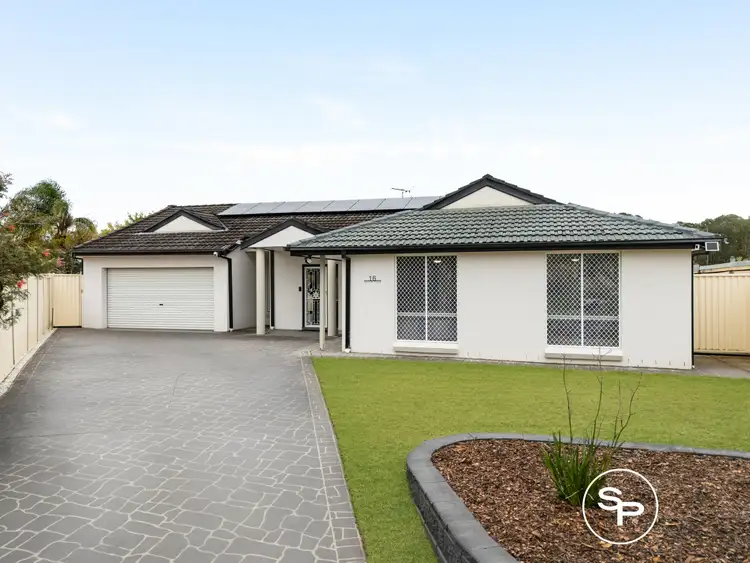 16 Seyton Place, Rosemeadow NSW 2560