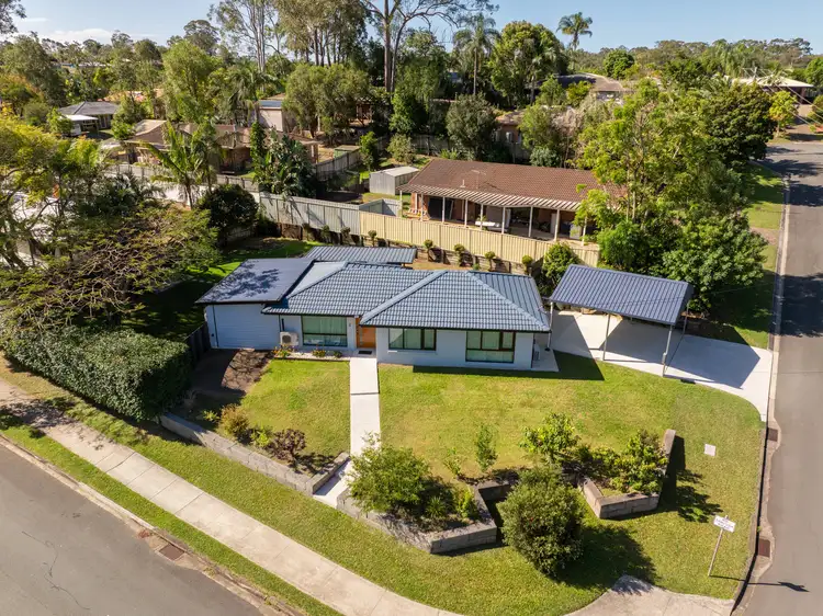 6 Eucumbene Drive, Petrie QLD 4502
