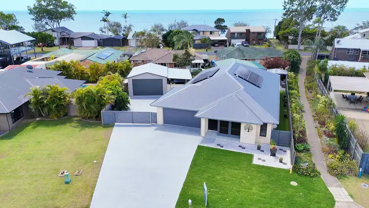 30 Fraser Waters Parade, Toogoom QLD 4655
