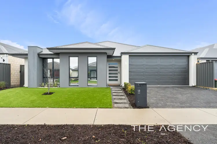 13 Bluegrass Street, Treeby WA 6164