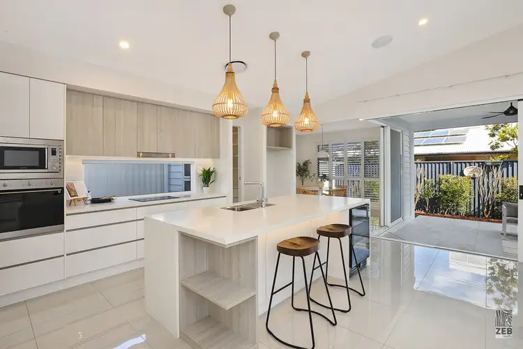 2/40 Menzies Drive, Pacific Paradise QLD 4564
