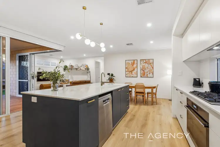 Seventh view of Homely house listing, 16 Topaz Way, Treeby WA 6164