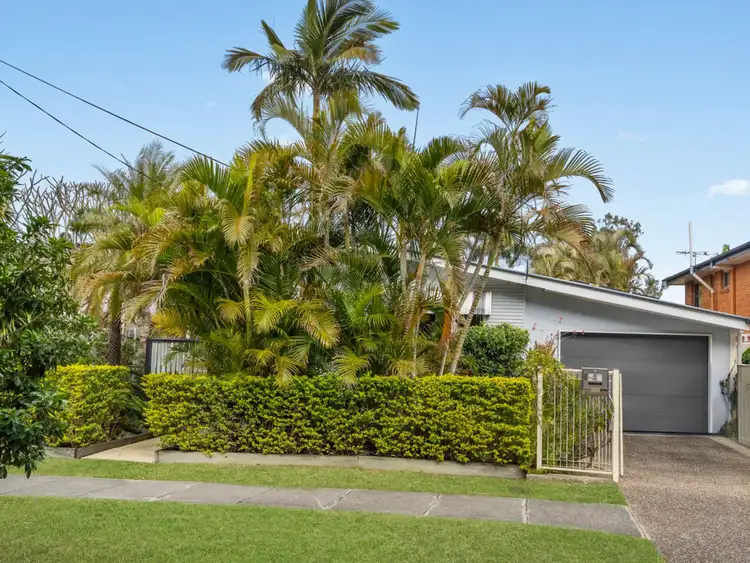 6 Kynance Street, Leichhardt QLD 4305