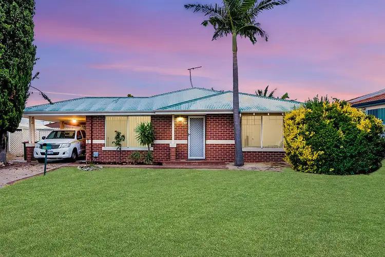 20 Claredon Court, Alexander Heights WA 6064
