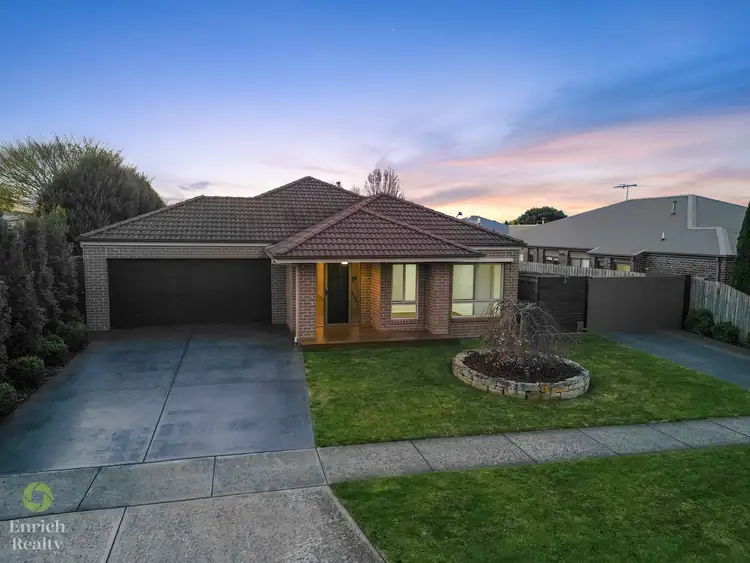 27 Davey Drive, Trafalgar VIC 3824