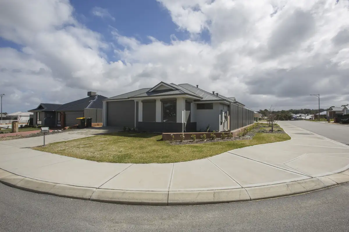Main view of Homely house listing, 5 Trefontane Way, Bullsbrook WA 6084