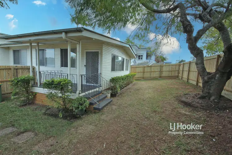 Main view of Homely semi-detached listing, 1/5 Baldwin Street, Petrie QLD 4502