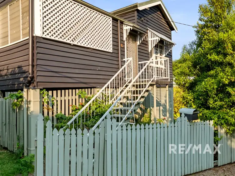 25 Heaslop Terrace, Annerley QLD 4103