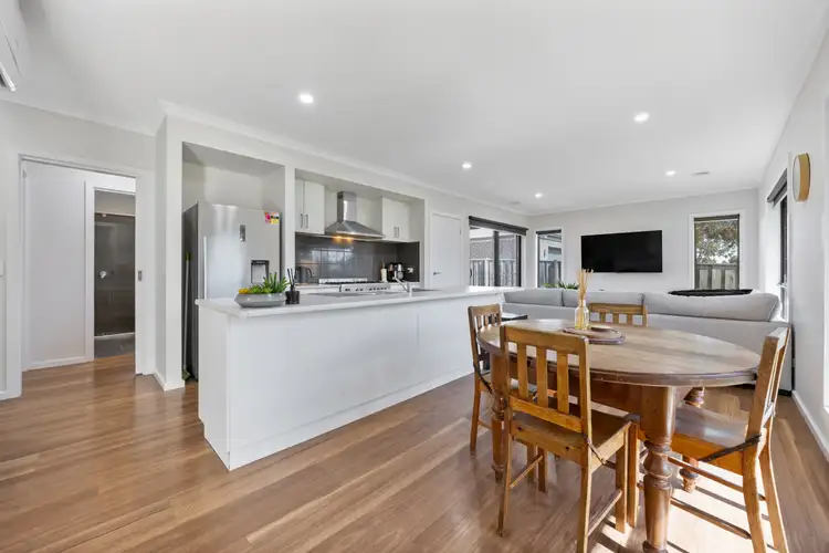 Fifth view of Homely house listing, 1A Cantwell Drive, Sale VIC 3850