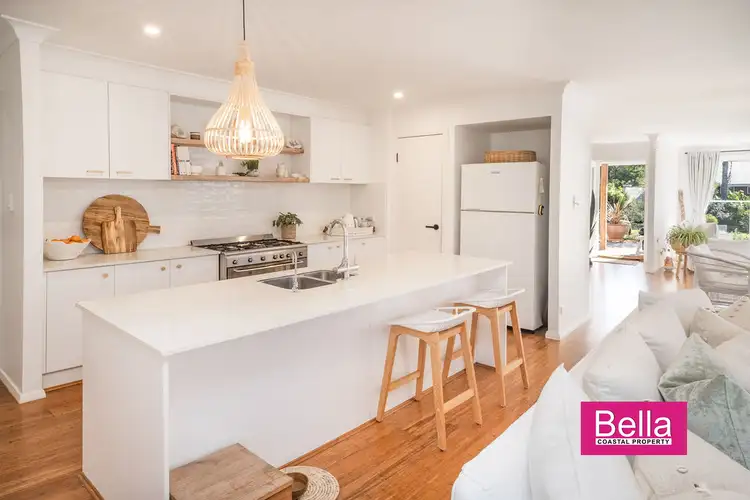 6 Harrington Crescent, Bawley Point NSW 2539