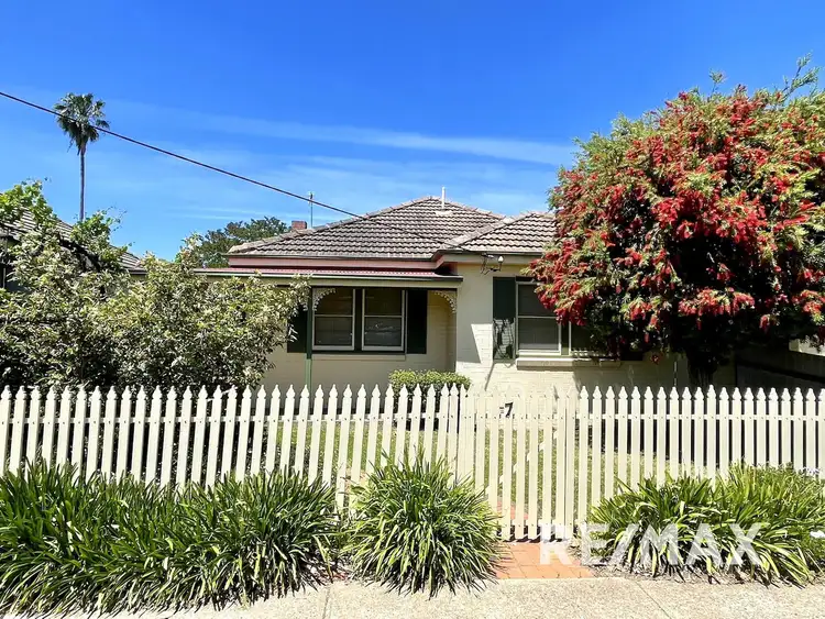7 Albury Street, Wagga Wagga NSW 2650