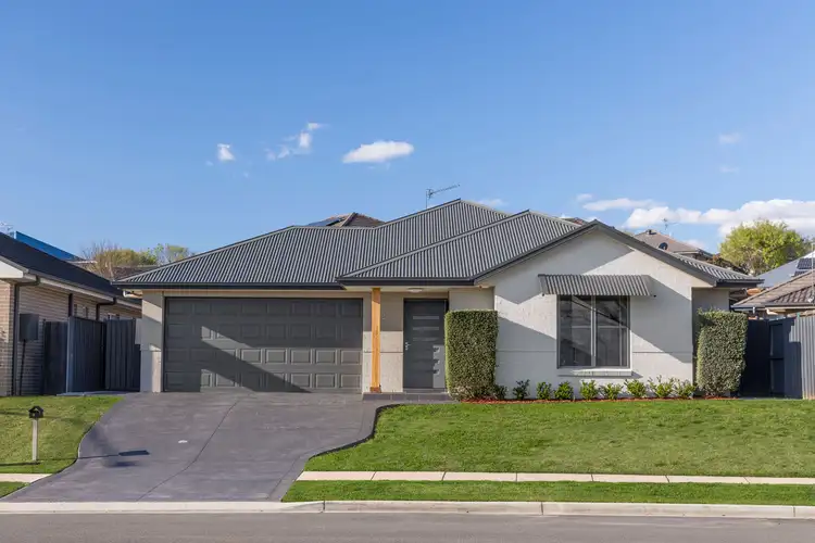2 Liz Kernohan Drive, Elderslie NSW 2570