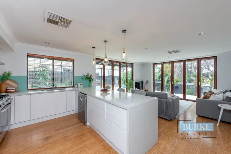 140 Glengarry Drive, Duncraig WA 6023