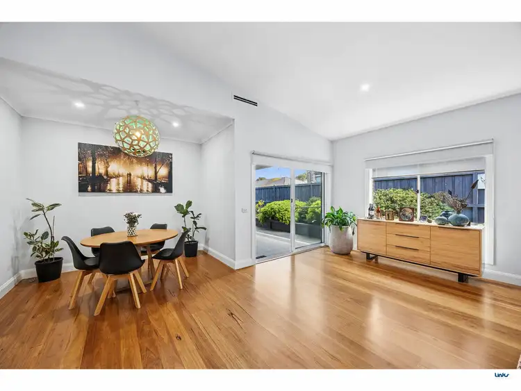 16 Tubular Avenue, Torquay VIC 3228