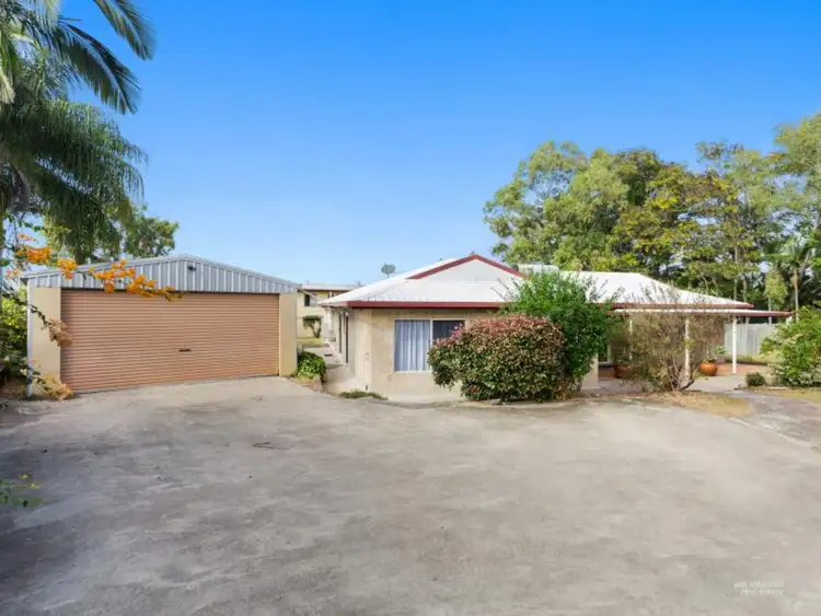 7 Stenlake Avenue, Kawana QLD 4701
