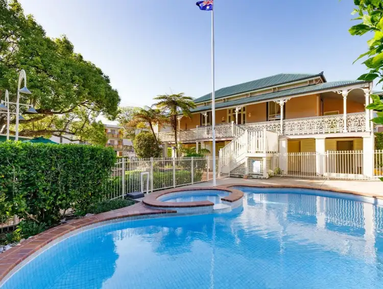 45 Lisson Grove, Wooloowin QLD 4030