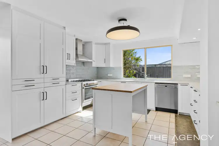 Seventh view of Homely house listing, 2 Finn Court, Singleton WA 6175