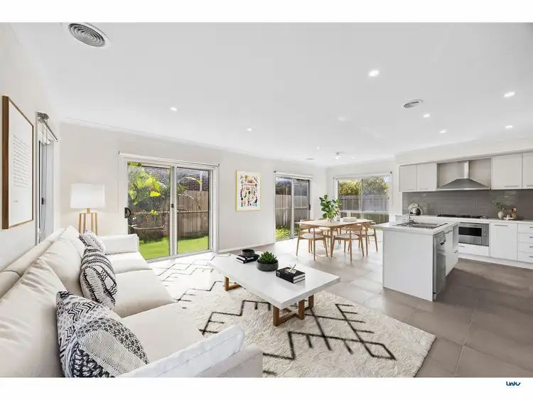 25 Grinders Avenue, Torquay VIC 3228