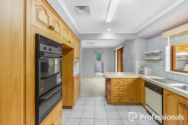 Fifth view of Homely house listing, 7 Nicholi Crescent, Lake Albert NSW 2650