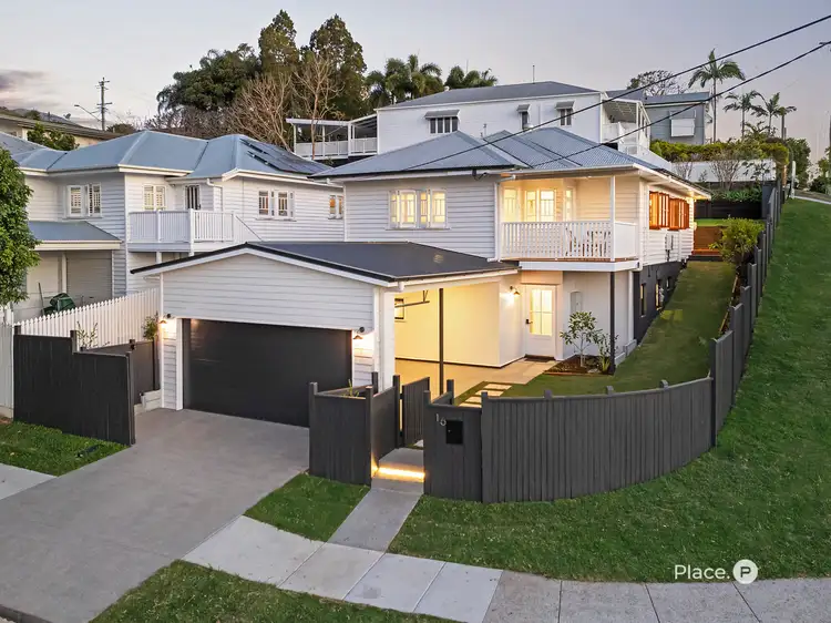16 Coronation Street, Bardon QLD 4065