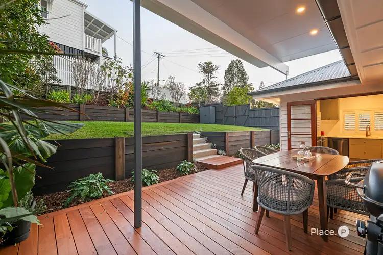 16 Coronation Street, Bardon QLD 4065