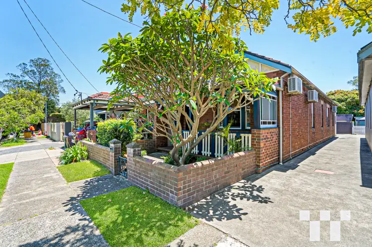 102 Dumaresq Street, Hamilton NSW 2303
