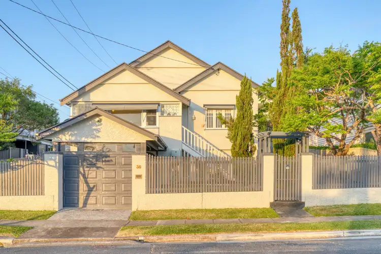 30 Nicklin Street, Coorparoo QLD 4151