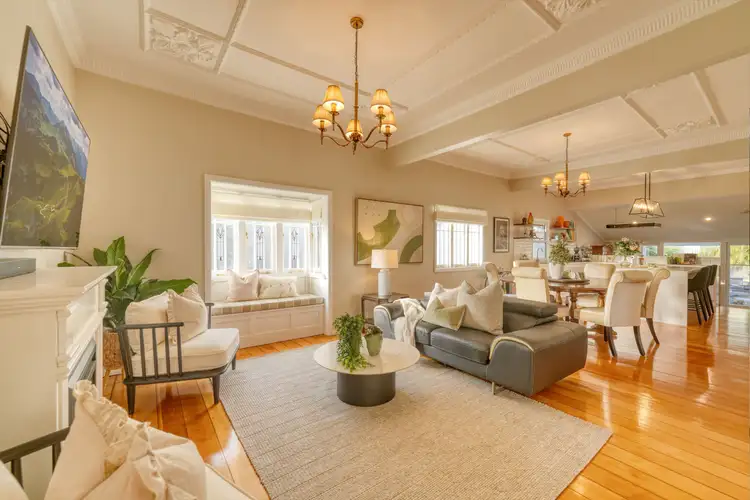 30 Nicklin Street, Coorparoo QLD 4151