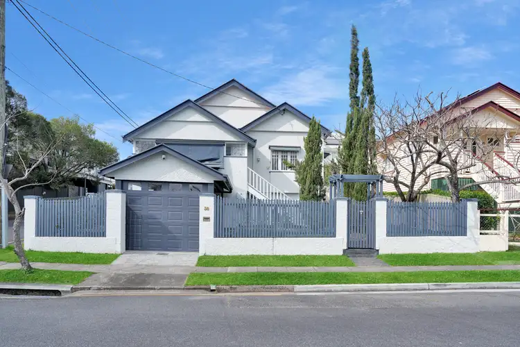 30 Nicklin Street, Coorparoo QLD 4151