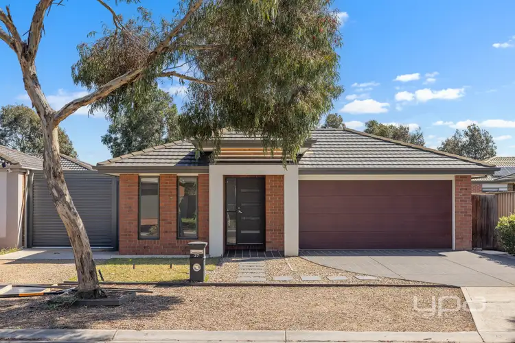 27 Giselle Grove, Tarneit VIC 3029